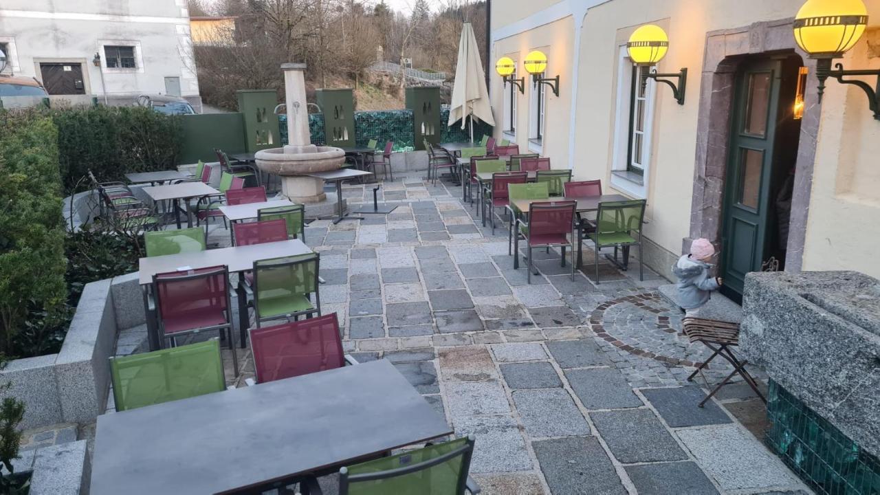 Landgasthof Winter Ardagger Stift Exterior photo